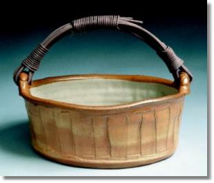 bowl with rattan handle